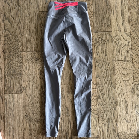 Fabletics Trinity Motion365® High-Waisted Leggings Size XS – Pockets, Sculpting - Picture 6 of 9